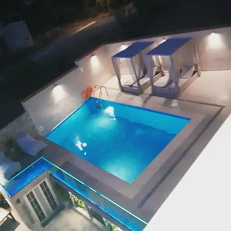 Panorama Pool Daire