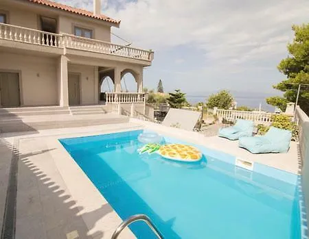 Panorama Pool Apartment